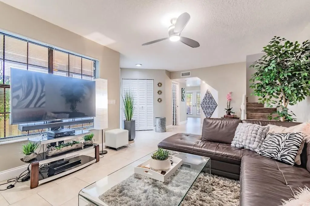 Luxury Holistic Oasis By Bayshore/Hyde Park/Soho Villa Tampa
