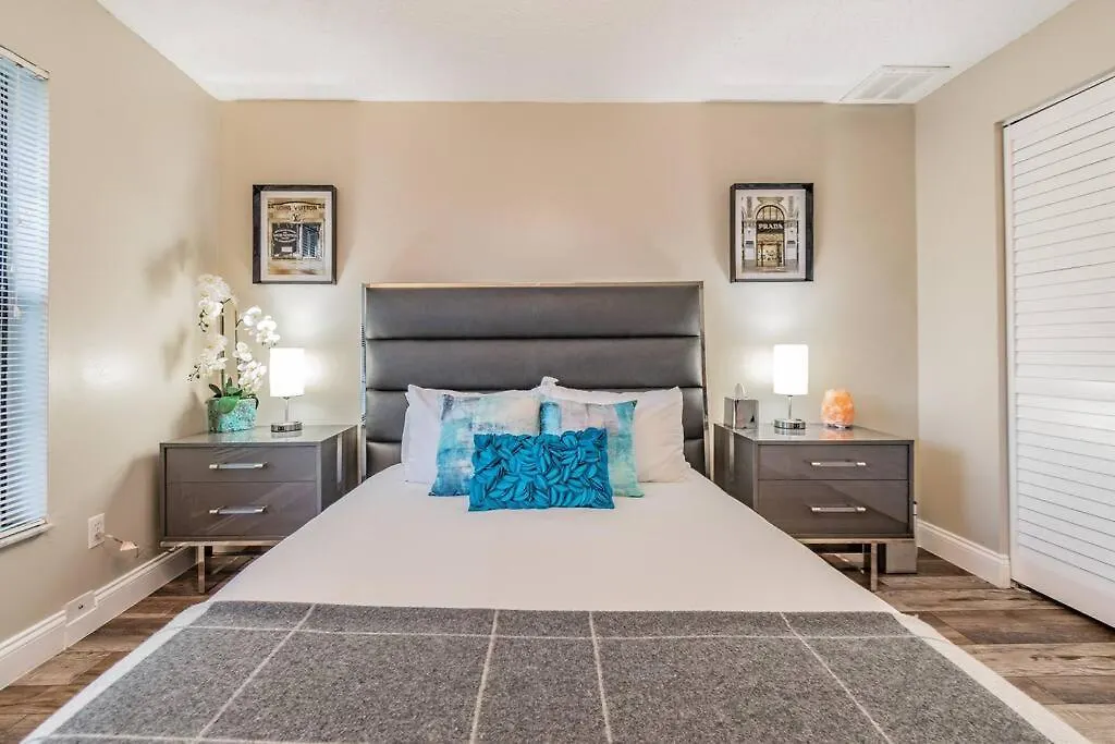 Luxury Holistic Oasis By Bayshore/Hyde Park/Soho Villa Tampa Holiday home