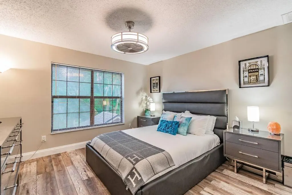 Luxury Holistic Oasis By Bayshore/Hyde Park/Soho Villa Tampa Holiday home