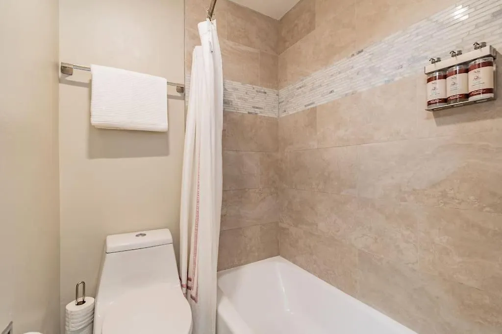 Luxury Holistic Oasis By Bayshore/Hyde Park/Soho Villa Tampa Holiday home