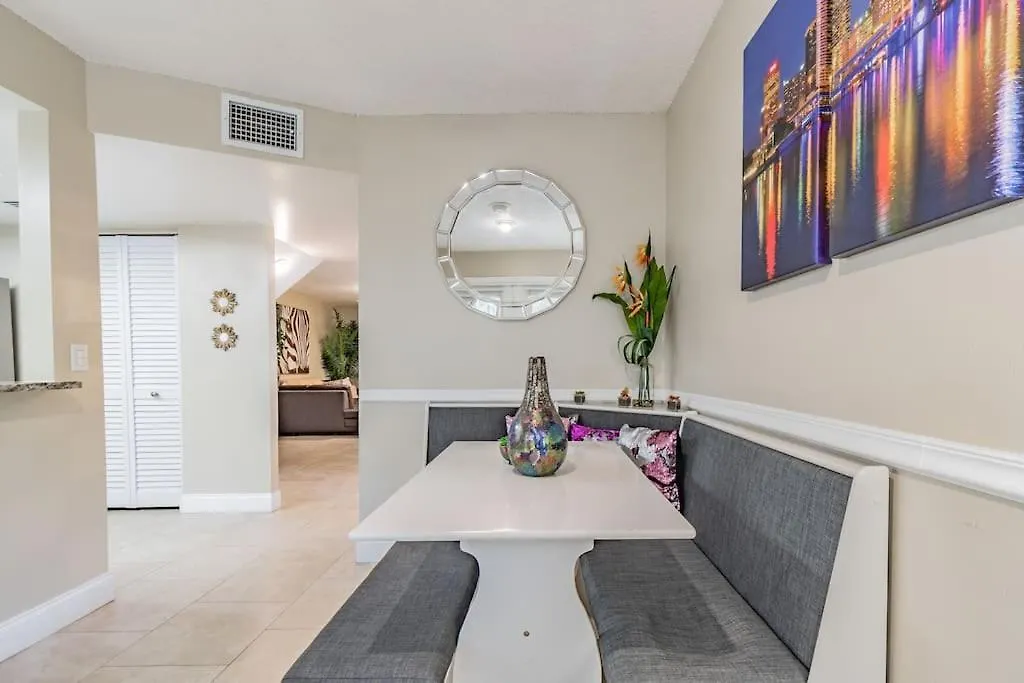 Luxury Holistic Oasis By Bayshore/Hyde Park/Soho Villa Tampa