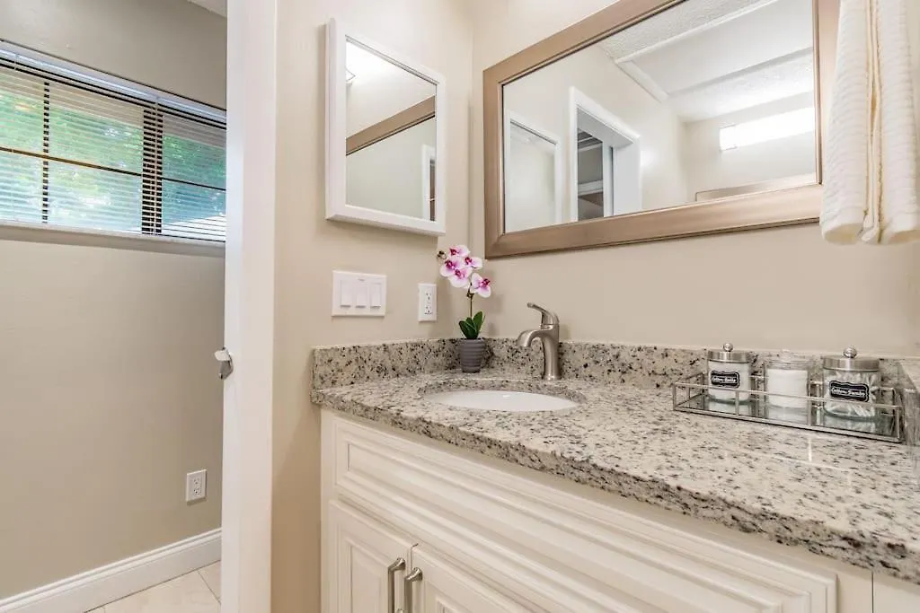 Luxury Holistic Oasis By Bayshore/Hyde Park/Soho Villa Tampa 0*,